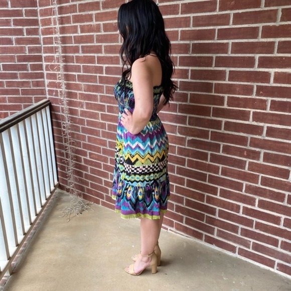 Smocked Geo Print Strapless Knee Length Dress - Picture 3 of 4